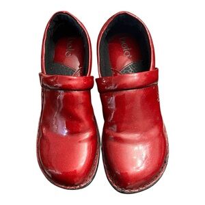 Bolo Glossy Red Patent Clogs Danish Comfort Slip-On Shoes Size 9